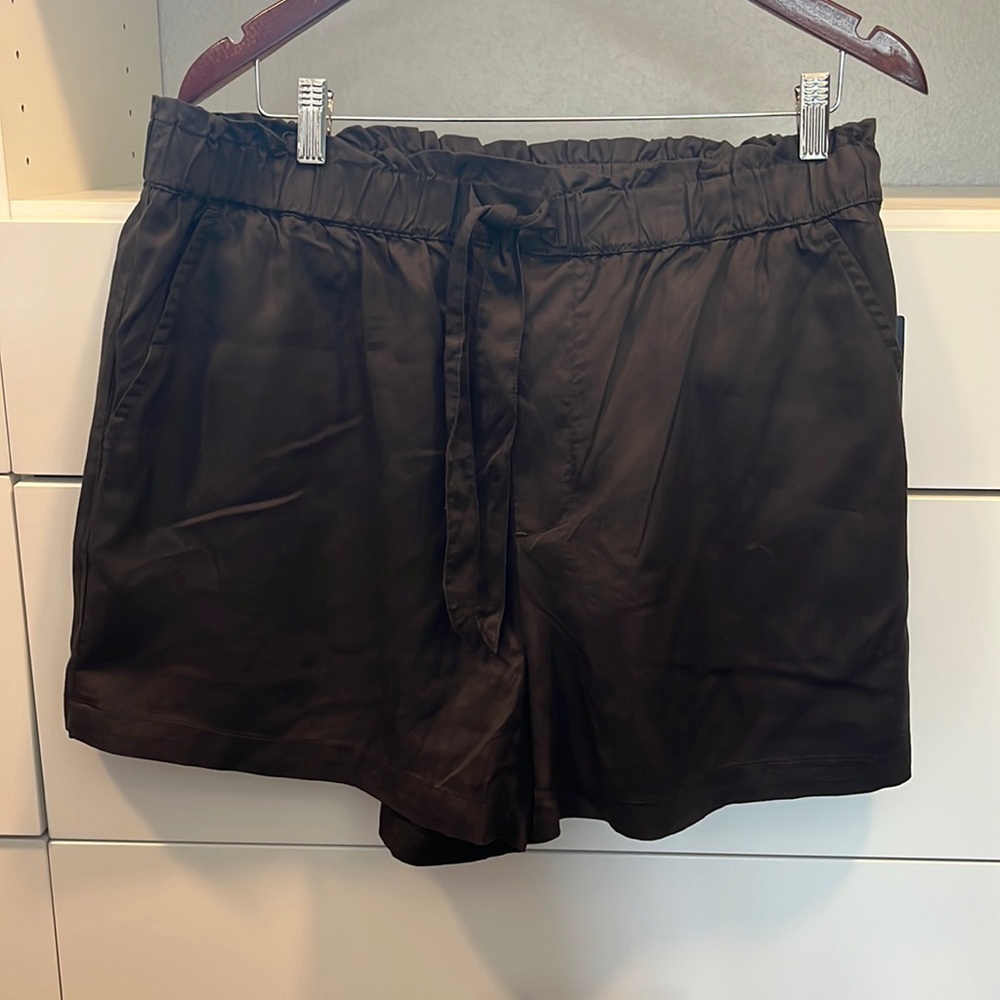 Lucky Brand Paperbag Black Shorts Size Lg